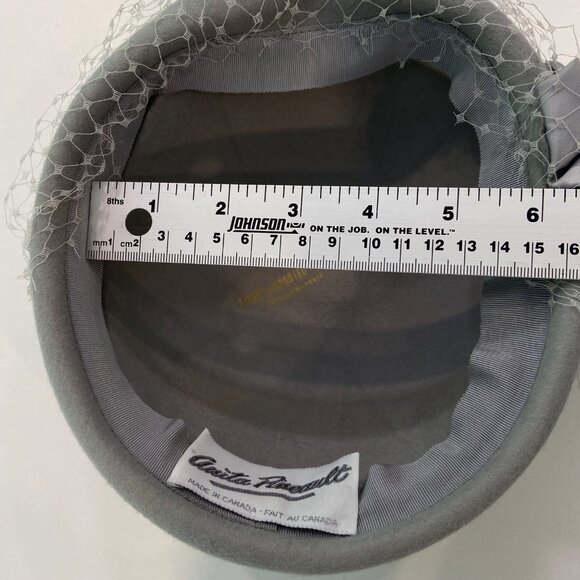 Vintage Anita Pineault Gray Felt Hat With Satin Bow Netting & Rhinestone Accents - Picture 13 of 13